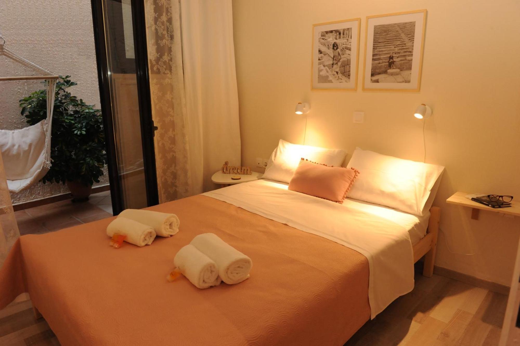 Apartamento Delphic Moments - Sunny App 3Br, 2Ba With View Exterior foto